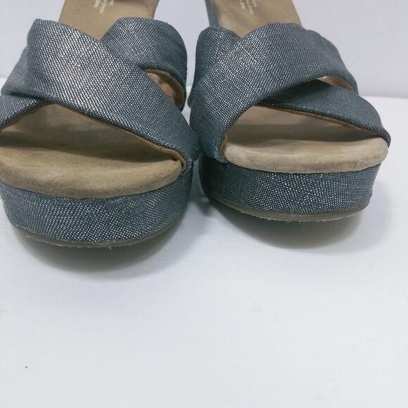 TOMS Sienna Denim Metallic Strappy Wedge Sandal Vacation Size 9.5 - Picture 5 of 11